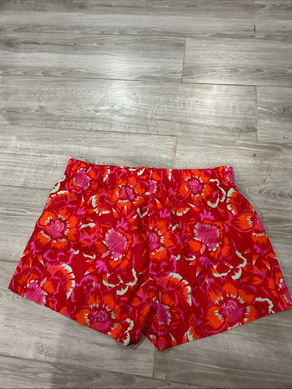 adidas Women's Red and Pink Floral Athletic Shorts xL - Picture 3 of 3